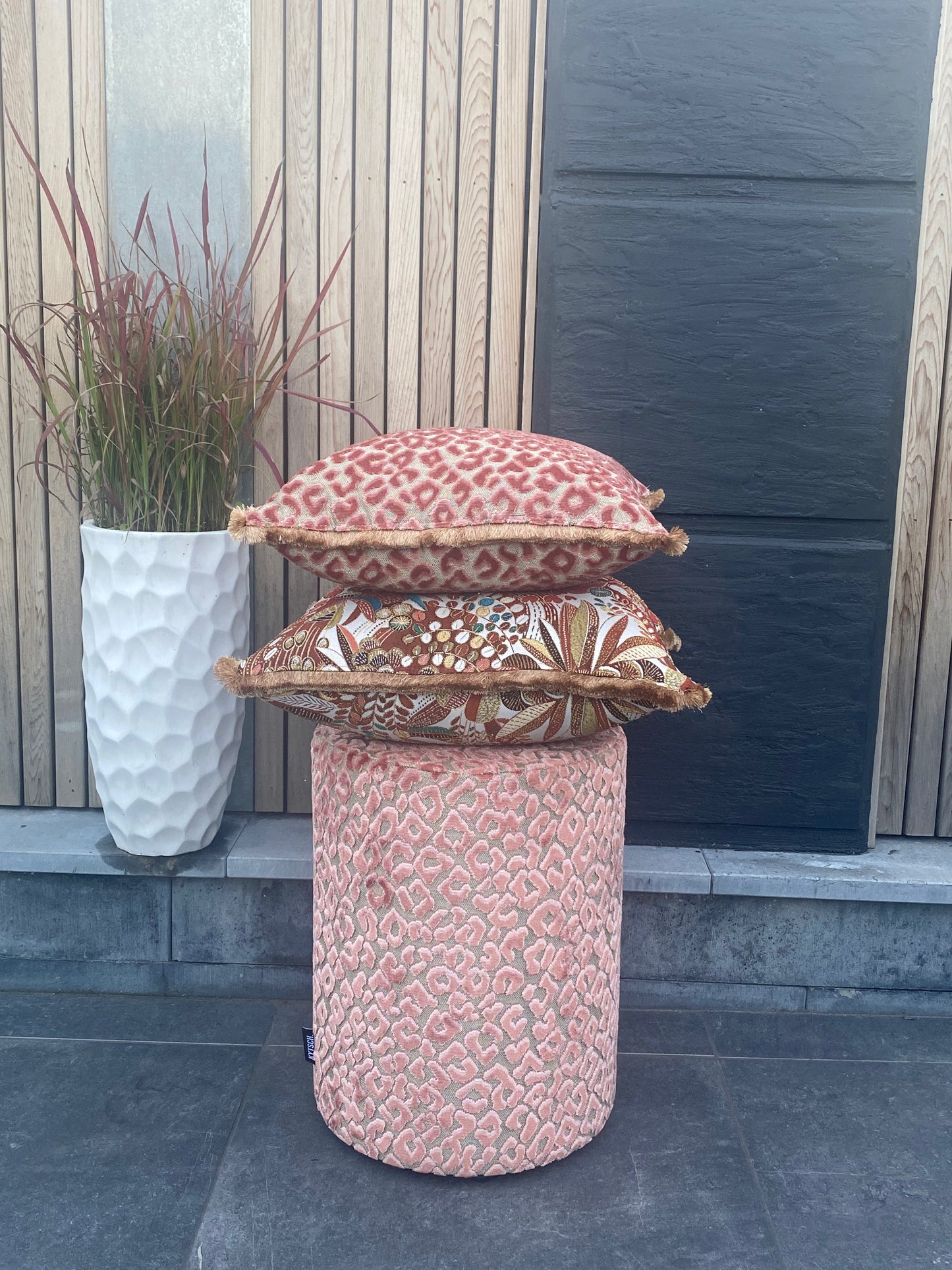 Kussen Panter velvet oud roze